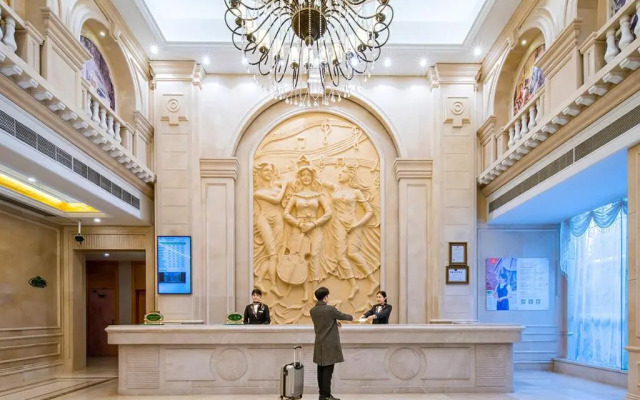 Vienna International Hotel (Hangzhou Xiaoshan Yaqian Subway Station)