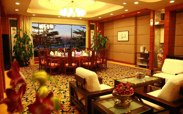 Huiquan Dynasty Hotel