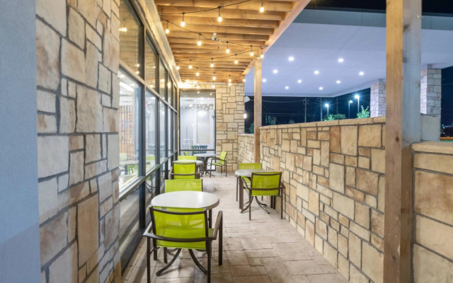 SpringHill Suites by Marriott Dallas McKinney/Allen