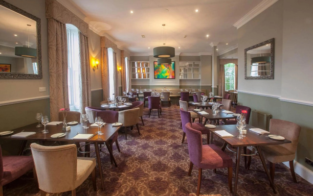 London Chigwell Prince Regent Hotel, BW Signature Collection