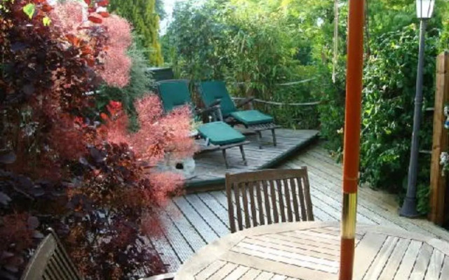 School Lodge Country Guesthouse