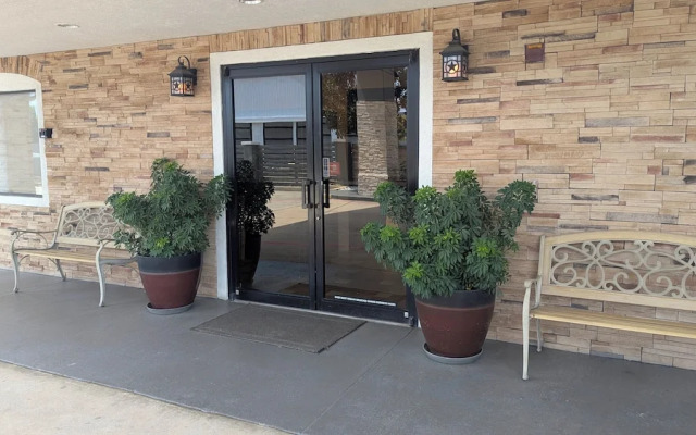 Platinum Inn and Suites Houston