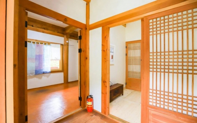 Suncheon Bulbidang Hanok Pension