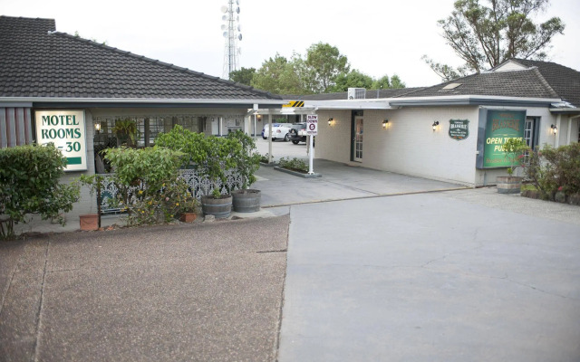 Colonial Terrace Motor Inn