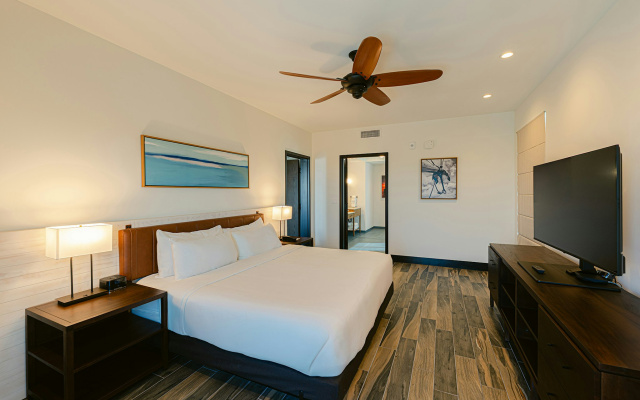 The Perry Hotel Naples