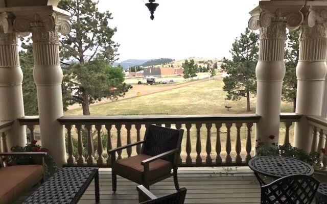 Cripple Creek Hospitality House & Travel Park