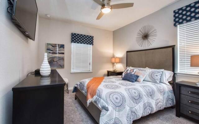 Solara - 9 Bedrooms House W/pool-8103sa Home