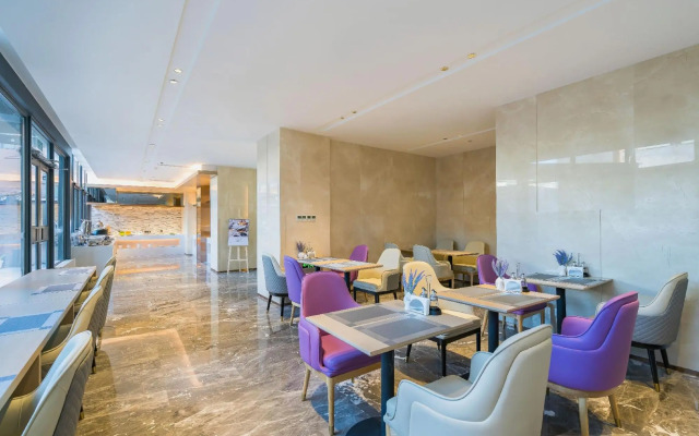 Lavande Hotel (Beijing Nanyuan Heyi Subway Station)