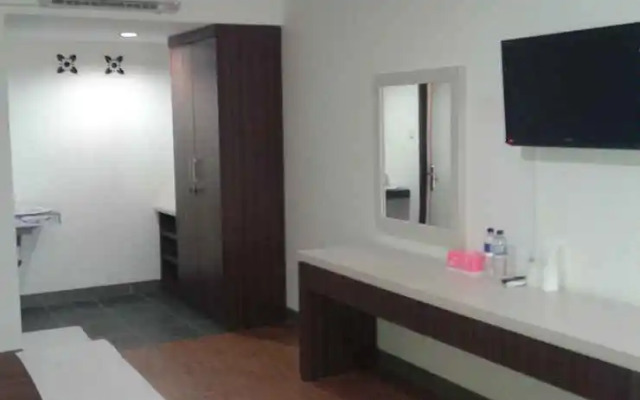 Puncak Village Hotel & Kampung Main Anak