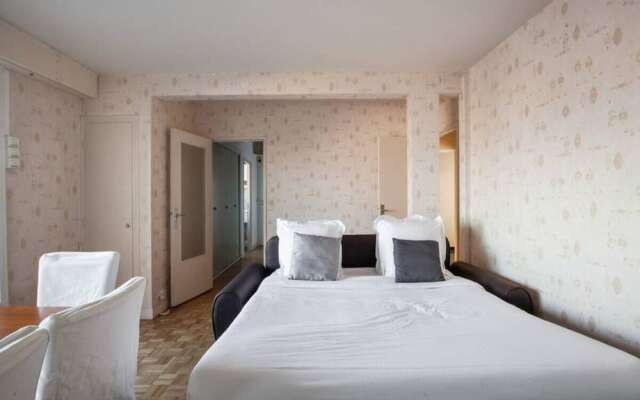 Cosy Flat With big Terrace for 6p - Eiffel Tower