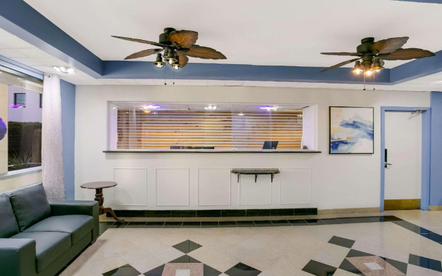 Rodeway Inn