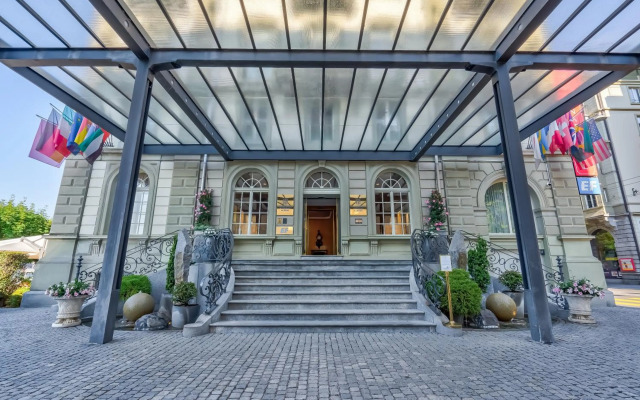 Grand Hotel National