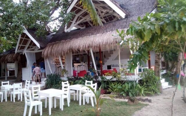 White Banana Beach Club