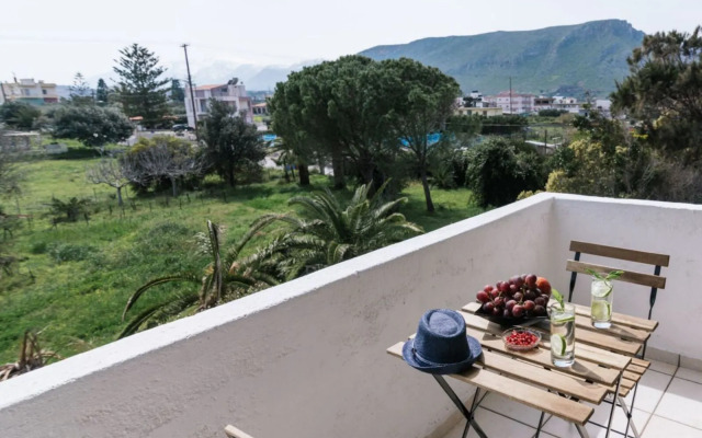 Ermis Luxury Suites & Apartments