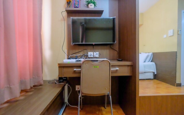 Comfortable Studio Apartment at Taman Melati near Universitas Indonesia