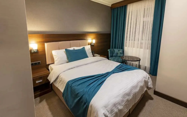 Sapran Deluxe Hotel