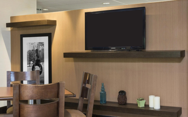 Hampton Inn by Hilton Milwaukee Northwest
