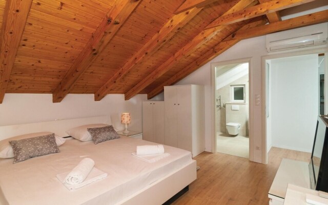 Amazing Home in Stanici With Wifi and 3 Bedrooms