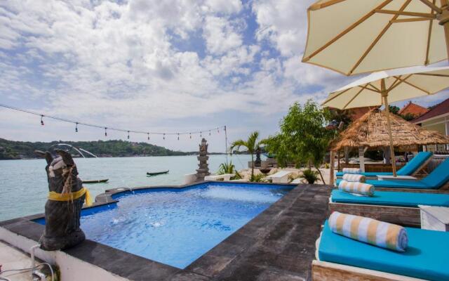 The Waterfront Beach House