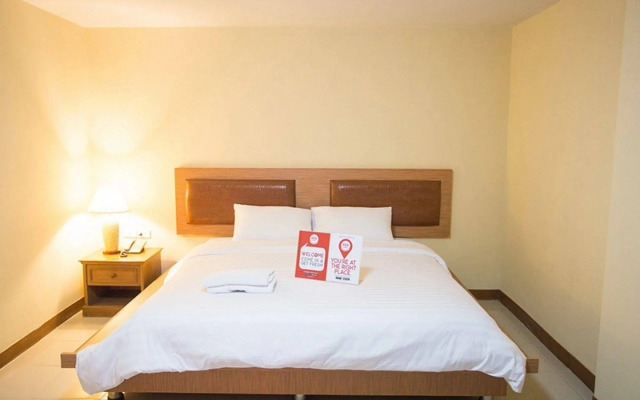 席娜卡琳拉玛苏安隆奈达酒店(Nida Rooms Srinakarin Rama Suan Luang)
