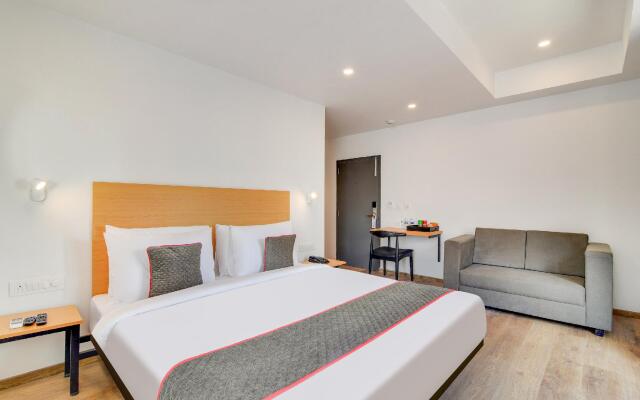 OYO Townhouse 174 Gandhipuram