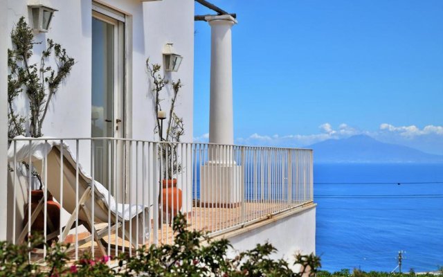 Luxury Villa Fiorita - Amazing Terrace Premium Location