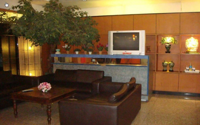King Royal Garden Inn Hotel