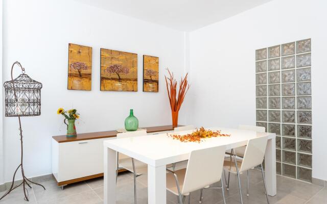 Fuengirola Puerto Apartment by GHR Rentals
