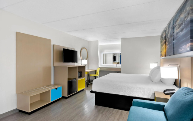 Days Inn by Wyndham Seneca / Clemson Area