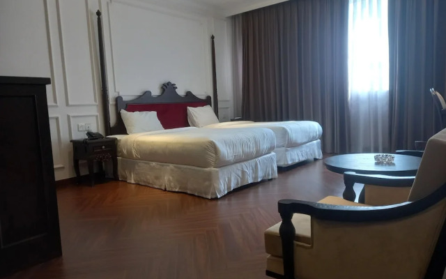 Mia Hotel (Feliz Hotel Binh Duong)