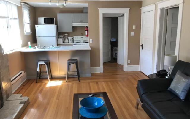 Leaside Executive Apartments