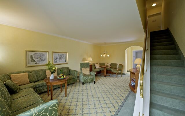 Steigenberger Hotel Der Sonnenhof