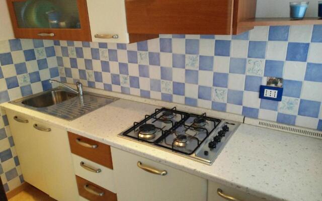 Bright Flat 30mt From the Beach