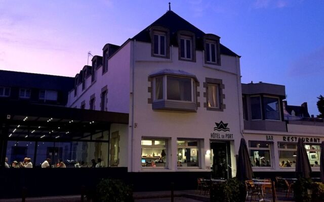 Hotel du Port