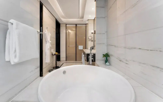 voco Hangzhou Binjiang Minghao by IHG
