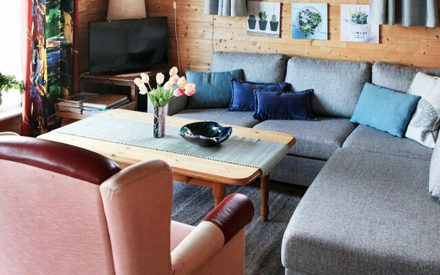 6 Person Holiday Home in Leknes