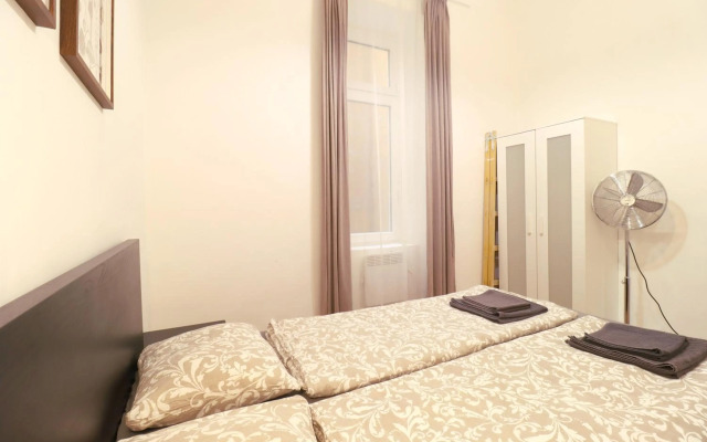 Apartment Budapest Akácfa