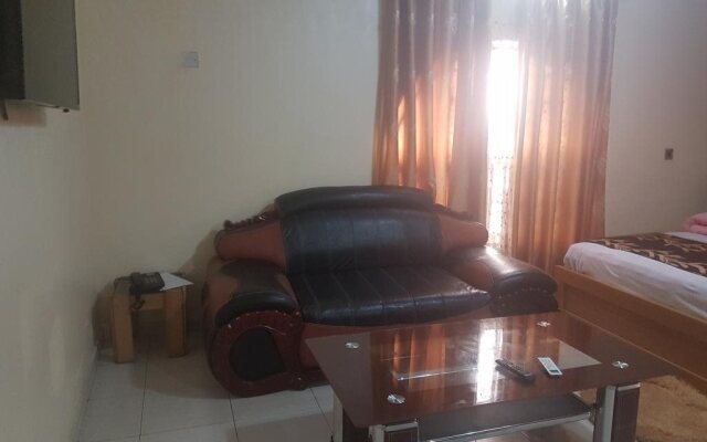 Hallmark Suites - Abeokuta