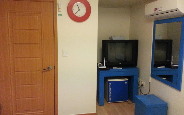 OPPA Hostel Sinchon-Hongdae