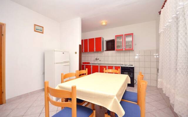Apartments Zdravko