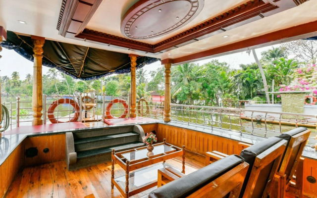 Oyo 22044 Sree Vinayaka Houseboat 1 Bhk