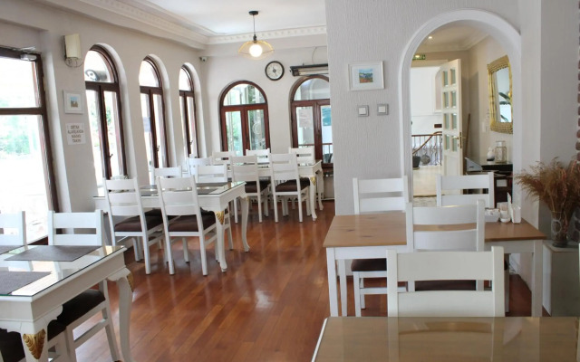 Villa Blanche Hotel
