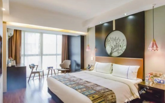 Bailidao Holiday Hotel
