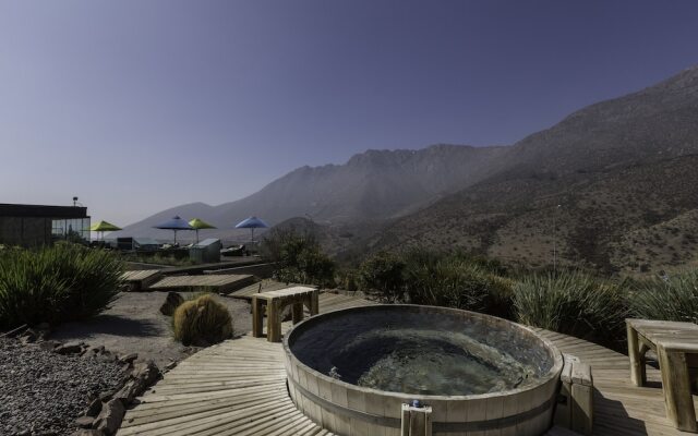 Enjoy Santiago Hotel del Valle