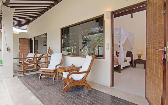 ZEN Rooms Lovina sea shores