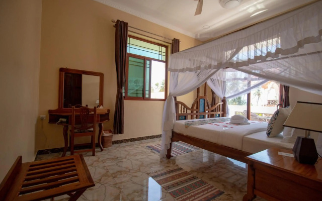 Sunny Palms Beach Bungalows