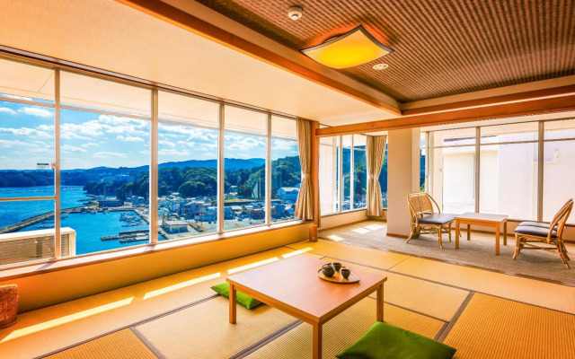 Ooedo Onsen Monogatari Premium Toba Saichoraku