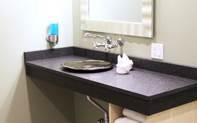 City Hall Grand Hotel