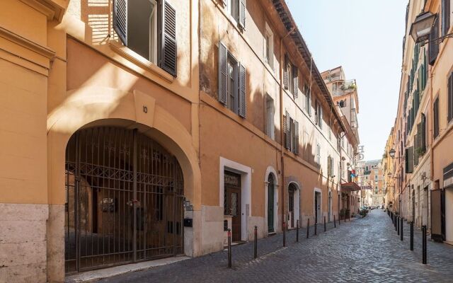 Santa Prassede Rooftop Terrace Studio