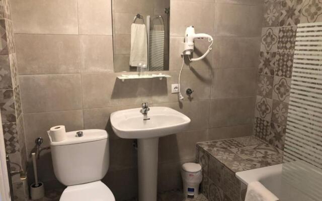 Hotel Antares